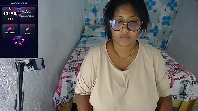 miajoseph  online show from 04/24/26, 03:31