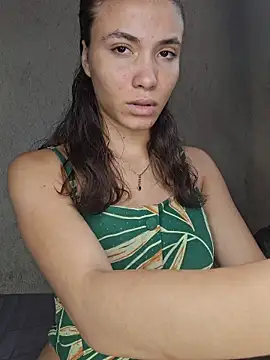 Snapshot of HelenHoltz chatting on 11/20/25, 12:49 HelenHoltz online show from 11/20/25, 12:49