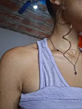 HelenHoltz online show from 03/21/26, 02:42