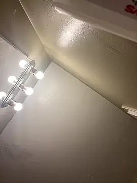 Snapshot of DestinyThickems89 chatting on 02/02/26, 01:32 DestinyThickems89 online show from 02/02/26, 01:32