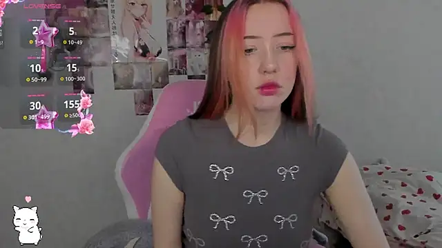 Snapshot of SweetieMollyy chatting on 03/17/25, 07:35 SweetieMollyy online show from 03/17/25, 07:35