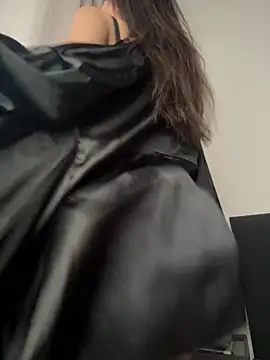 Snapshot of DesiredHoney chatting on 02/06/25, 11:10 DesiredHoney online show from 02/06/25, 11:10