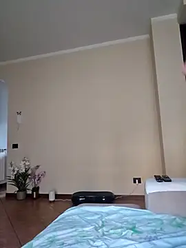 MichelleCara online show from 10/07/25, 07:16