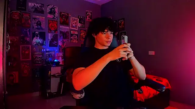 soy ian  online show from 02/14/25, 01:45