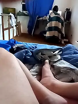 Snapshot of demiandem chatting on 09/28/25, 08:52 demiandem online show from 09/28/25, 08:52