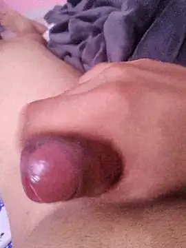 Snapshot of Fee096 chatting on 12/03/25, 05:55 Fee096 online show from 12/03/25, 05:55