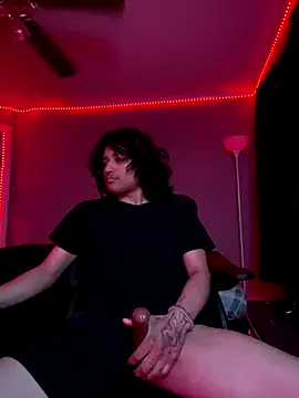 plutomf online show from 10/12/25, 07:51