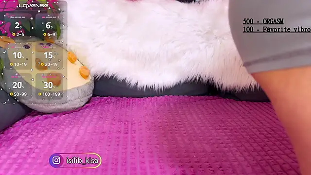 Snapshot of -Lisa_Kisa- chatting on 02/15/25, 09:04 -Lisa Kisa- online show from 02/15/25, 09:04