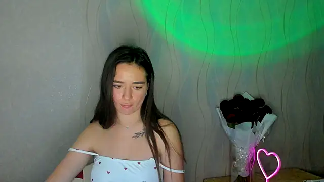 Bella XO online show from 10/07/25, 02:47