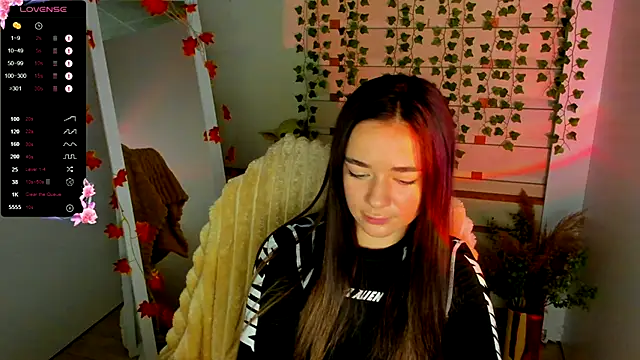 Bella XO online show from 10/10/25, 07:18