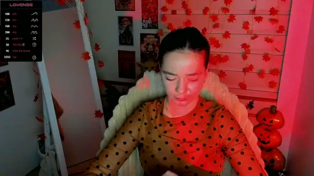 Bella XO online show from 11/10/25, 08:02