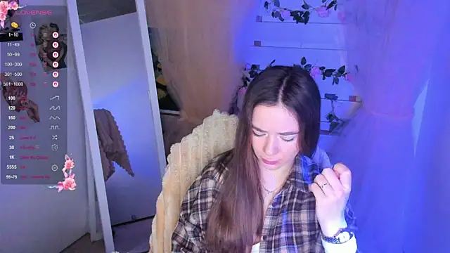 Snapshot of Bella_XO chatting on 05/18/26, 06:19 Bella XO online show from 05/18/26, 06:19