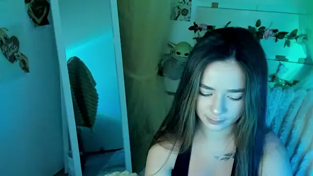 Snapshot of Bella_XO chatting on 06/30/26, 06:03 Bella XO online show from 06/30/26, 06:03