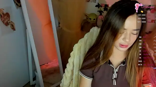 Snapshot of Bella_XO chatting on 07/04/26, 08:42 Bella XO online show from 07/04/26, 08:42