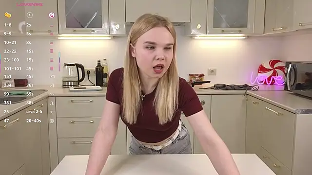 OdetteHarwick online show from 02/22/26, 06:06