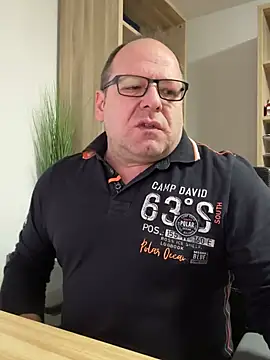 coupleLatinaLovers online show from 01/20/25, 05:59