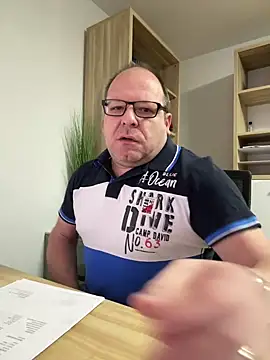 coupleLatinaLovers online show from 03/17/25, 05:34