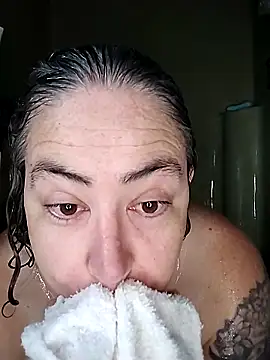 GraceHenderson online show from 11/19/25, 07:36