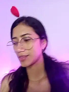 Snapshot of KaitlynLoveCam chatting on 02/05/25, 09:25 KaitlynLoveCam online show from 02/05/25, 09:25