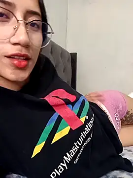 Snapshot of KaitlynLoveCam chatting on 02/11/25, 03:08 KaitlynLoveCam online show from 02/11/25, 03:08