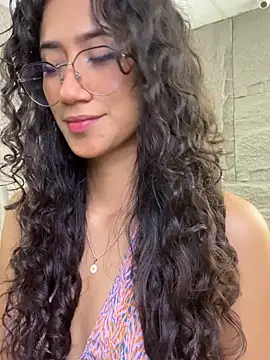 Snapshot of KaitlynLoveCam chatting on 09/25/25, 10:46 KaitlynLoveCam online show from 09/25/25, 10:46