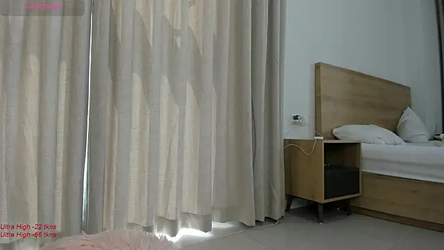 yumisunn online show from 01/29/25, 05:09