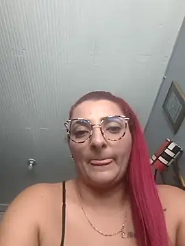 Snapshot of SHARAONELOVE chatting on 02/05/26, 05:06 SHARAONELOVE online show from 02/05/26, 05:06