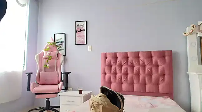  69HONRY online show from 02/07/25, 01:11