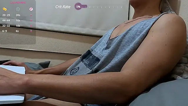 Snapshot of frnk30151 chatting on 12/13/24, 05:43 frnk30151 online show from 12/13/24, 05:43