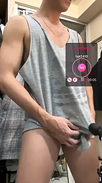 Snapshot of frnk30151 chatting on 01/20/25, 02:57 frnk30151 online show from 01/20/25, 02:57