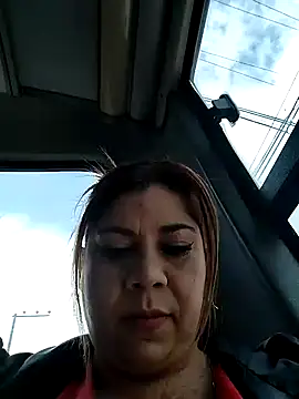 Laura-Hernandez online show from 01/03/25, 05:42