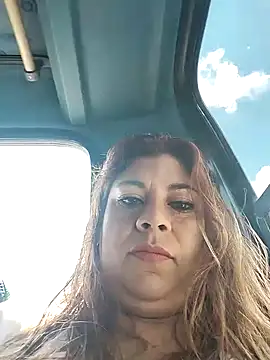 Laura-Hernandez online show from 01/07/25, 04:05