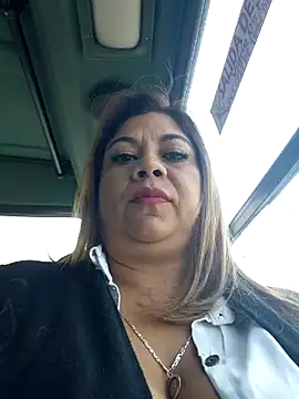 Laura-Hernandez online show from 03/04/26, 02:12