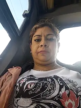 Laura-Hernandez online show from 07/22/26, 03:04