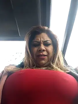 Laura-Hernandez online show from 07/24/26, 01:53