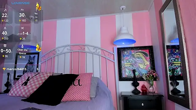 Snapshot of Leah_Evans3 chatting on 12/29/24, 09:09 Leah Evans3 online show from 12/29/24, 09:09