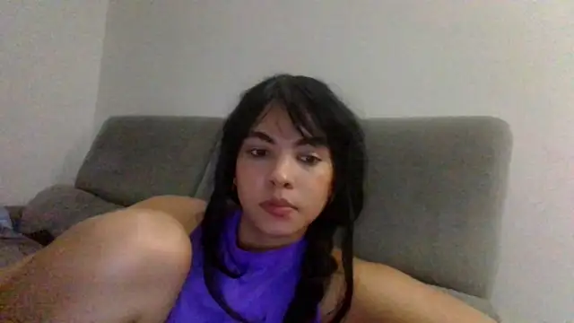 Kiri Cutee online show from 12/13/24, 07:36