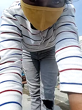 Snapshot of Ananya_34 chatting on 02/22/25, 06:50 Ananya 34 online show from 02/22/25, 06:50