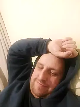 HE-M123 online show from 12/14/24, 11:23