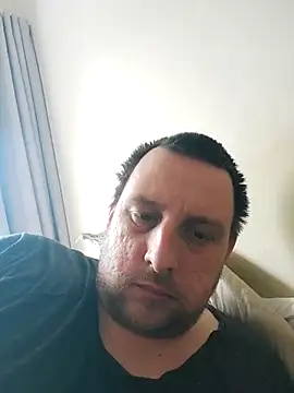 HE-M123 online show from 03/04/25, 11:19