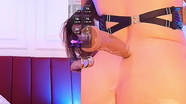 Luna monroe  online show from 11/08/25, 10:59