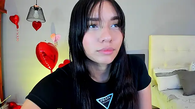 Maia W10 online show from 02/23/25, 01:53