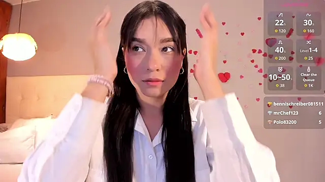 Maia W10 online show from 03/25/26, 12:22