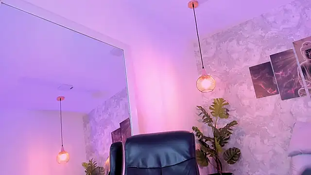 Regan   online show from 03/09/25, 04:16