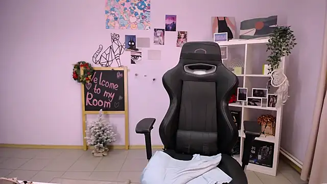 MelissaLovvv online show from 01/17/25, 05:00