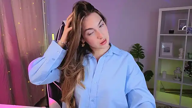 Snapshot of MelissaLovvv chatting on 07/31/26, 03:39 MelissaLovvv online show from 07/31/26, 03:39