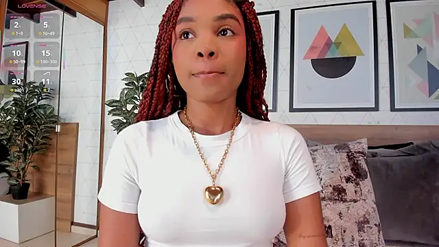 Snapshot of AriaFoster chatting on 09/21/25, 04:25 AriaFoster online show from 09/21/25, 04:25