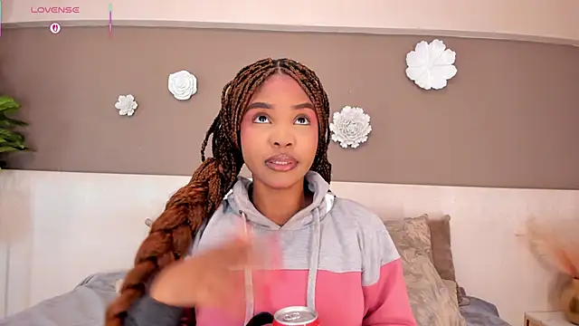 Snapshot of AriaFoster chatting on 11/27/25, 03:52 AriaFoster online show from 11/27/25, 03:52