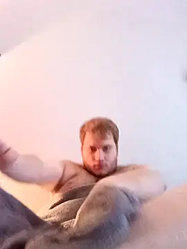 Snapshot of Sexebon01 chatting on 12/19/24, 02:35 Sexebon01 online show from 12/19/24, 02:35