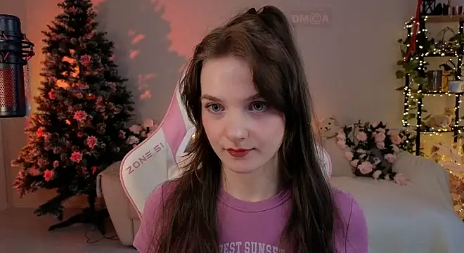 Snapshot of -Kottyaa- chatting on 12/18/24, 08:20 -Kottyaa- online show from 12/18/24, 08:20